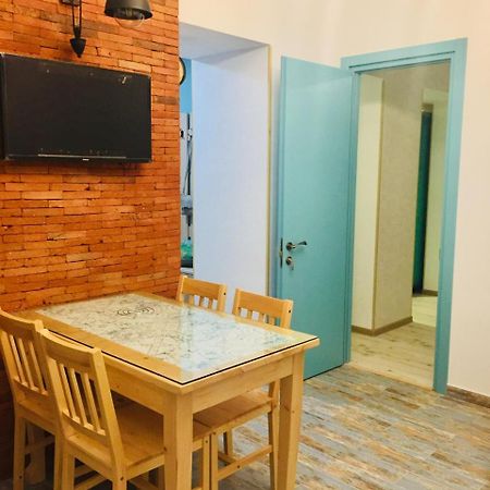 Dari Apartament Tbilisi Eksteriør billede