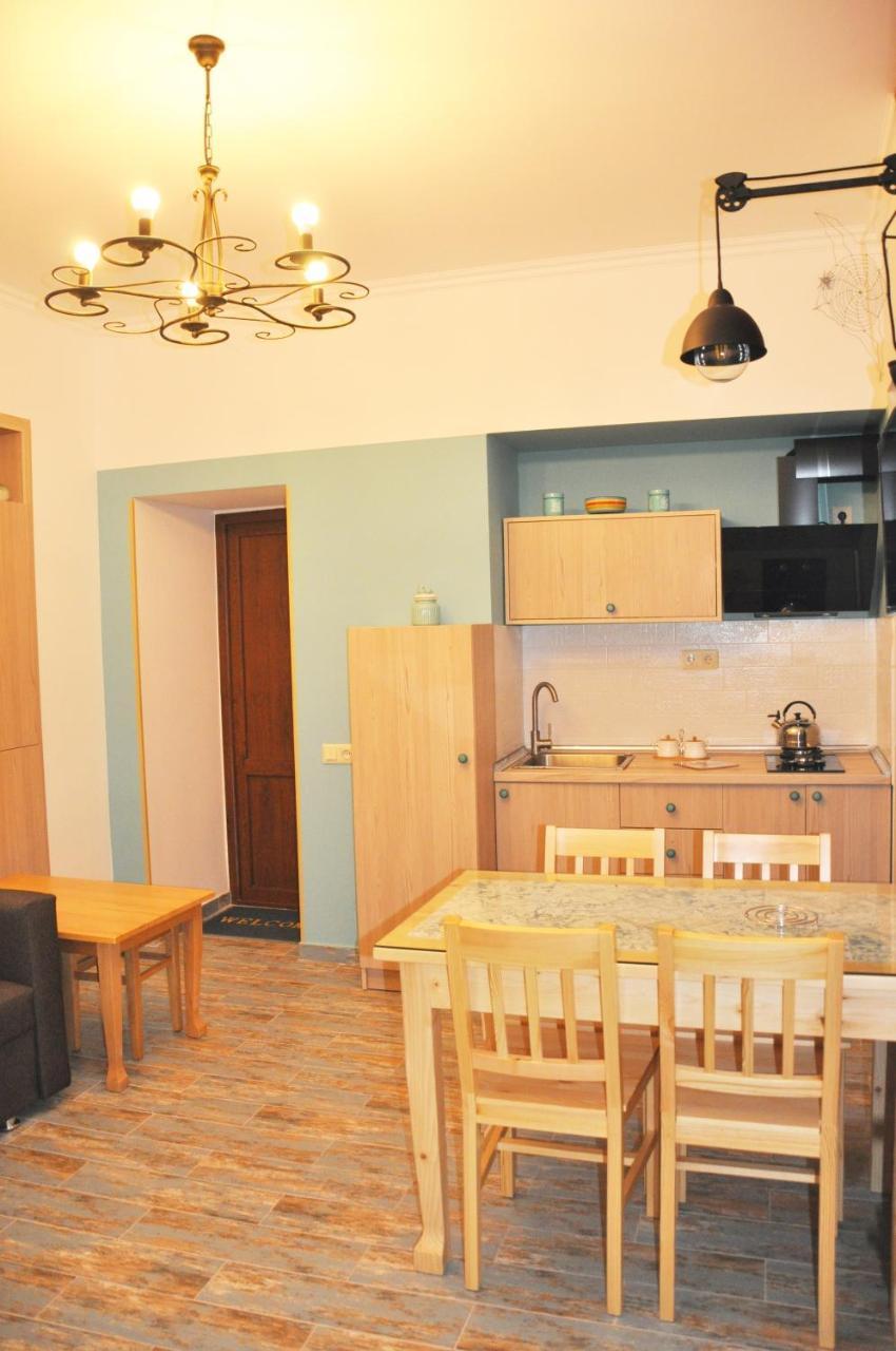 Dari Apartament Tbilisi Eksteriør billede
