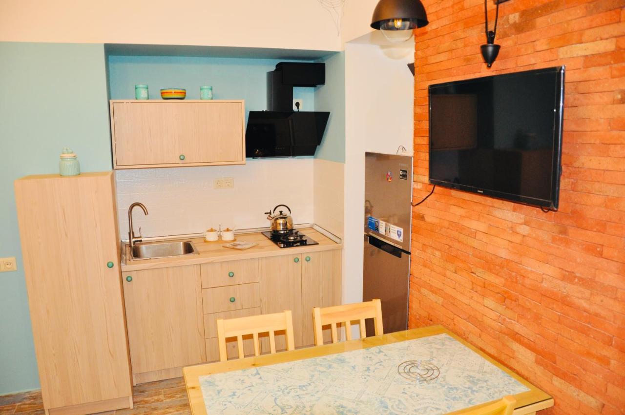 Dari Apartament Tbilisi Eksteriør billede