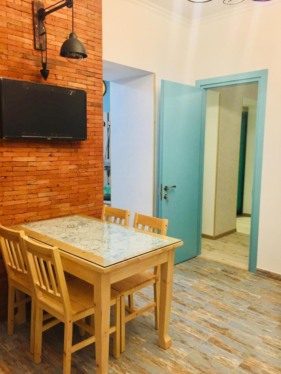 Dari Apartament Tbilisi Eksteriør billede