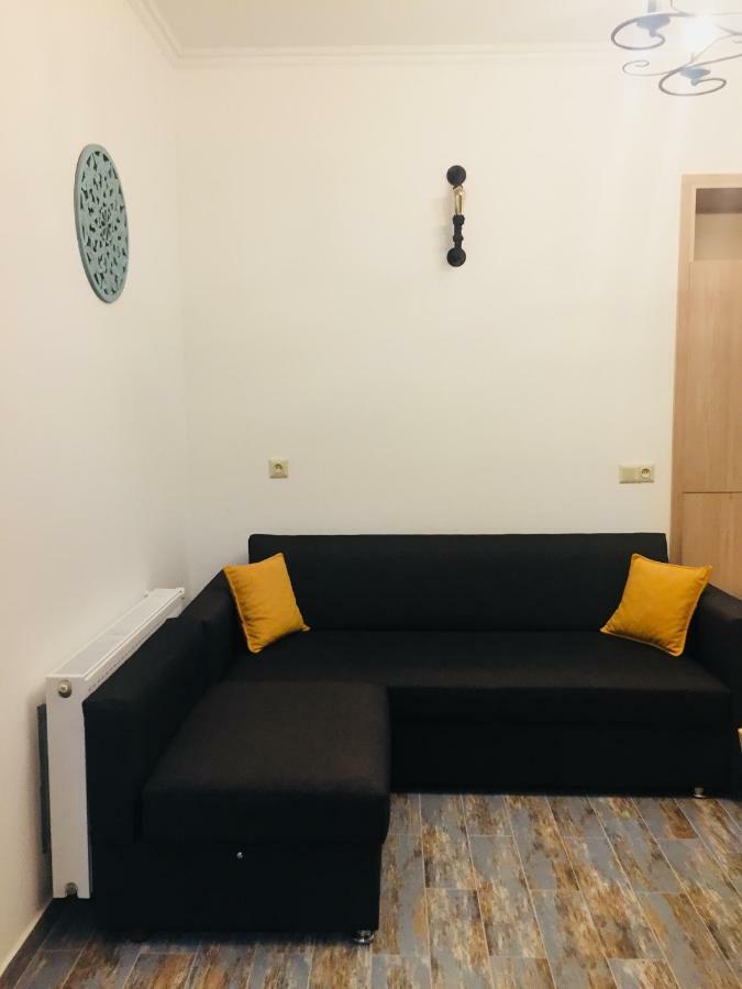 Dari Apartament Tbilisi Eksteriør billede